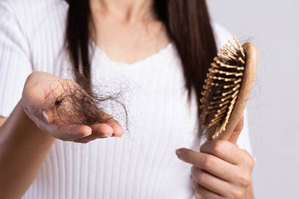 Haarausfall bei Frauen