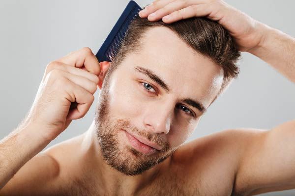 Kurzes Haar und seine Pflege